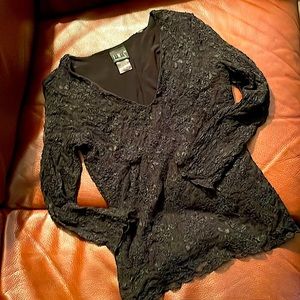 INC women’s black stretch lace V - neck top. Sz Sm. Cute ruffled sleeve detail
